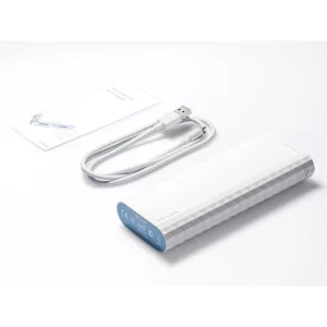 BATERIA PORTATIL DE 15600MAH